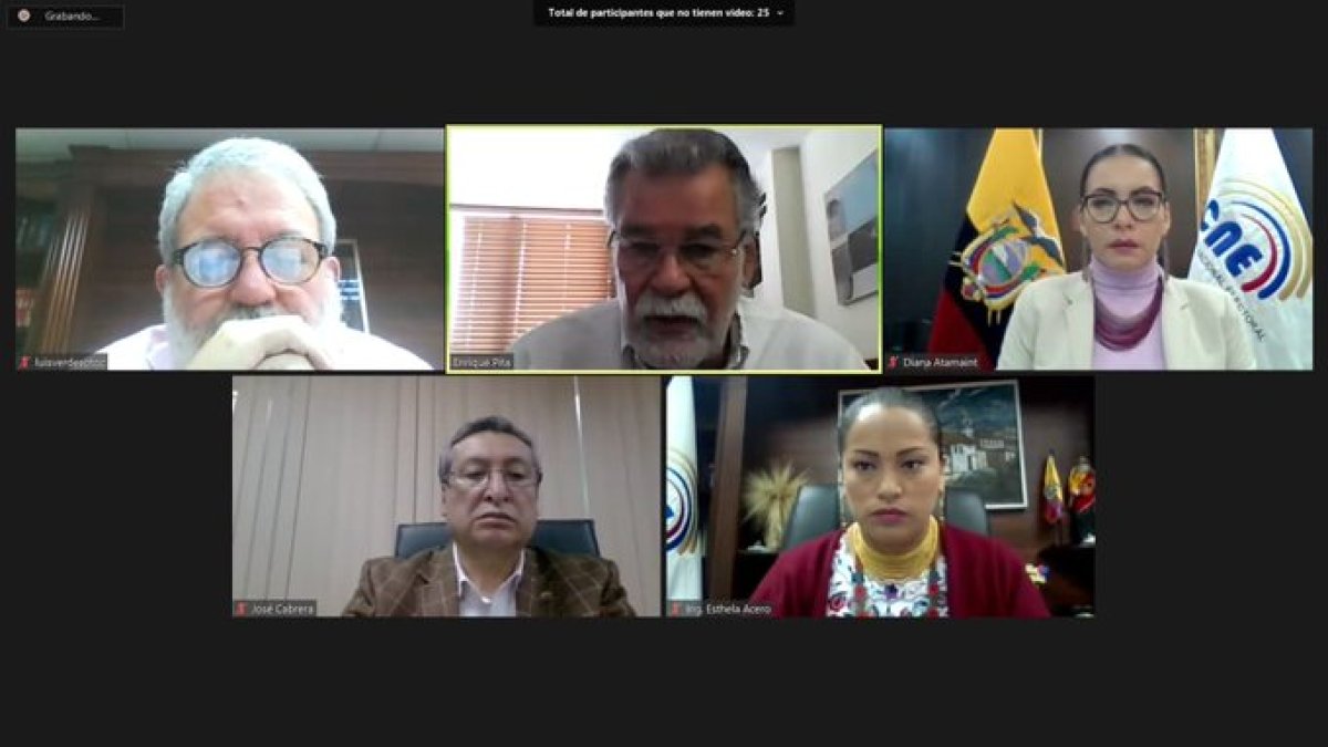 El tema presupuestario unió a los cinco consejeros electorales que se mostraron optimistas por la aprobación de parte de Finanzas.