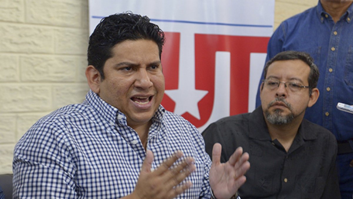 Richard Gómez, representante de los Trabajadores ante el Consejo Nacional de Trabajo y Salarios, dijo que dejará al Gobierno que defina el Salario Básico.