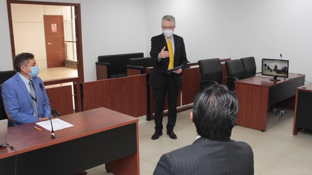 Entrevista. Este viernes se cumplió la evaluación psicológica a los aspirantes a ocupar 16 cargos.