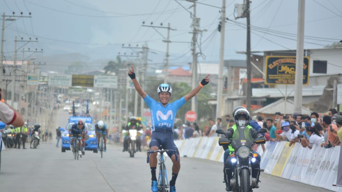 Cristiana Toro, del Movistar Team Ecaudor, se impuso en la jornada inaugural de la Vuelta al Ecuador.