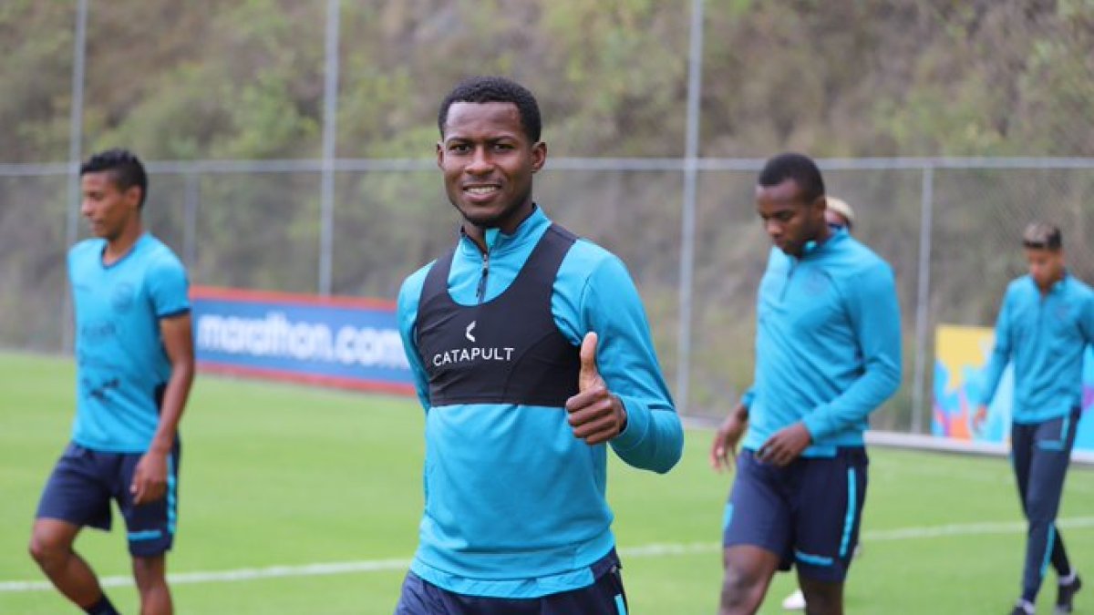 El defensa de Macará, Leonel Quiñónez, anotó el gol más bonito de LigaPro en la temporada 2019