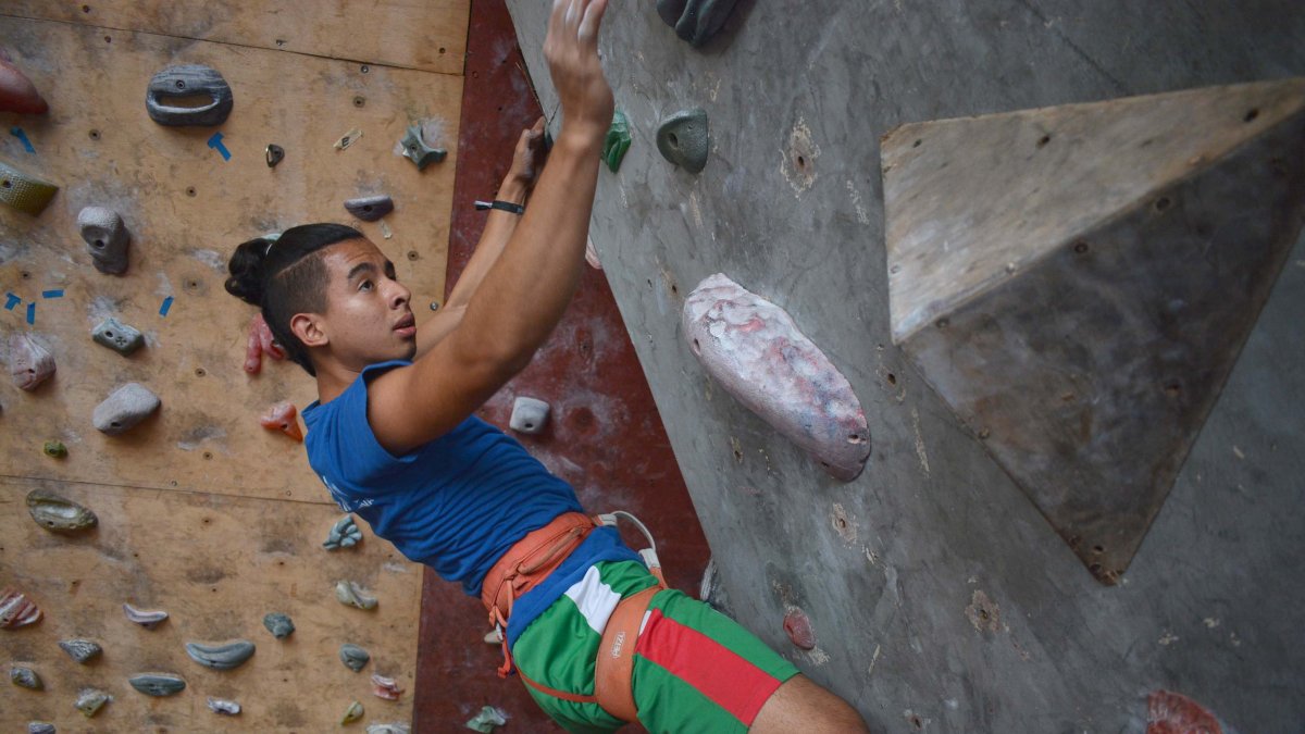 Álex Vivas, quien ha logrado cetros para Manabí en escalada deportiva, quiere dar el golpe de autoridad en un Mundial.
