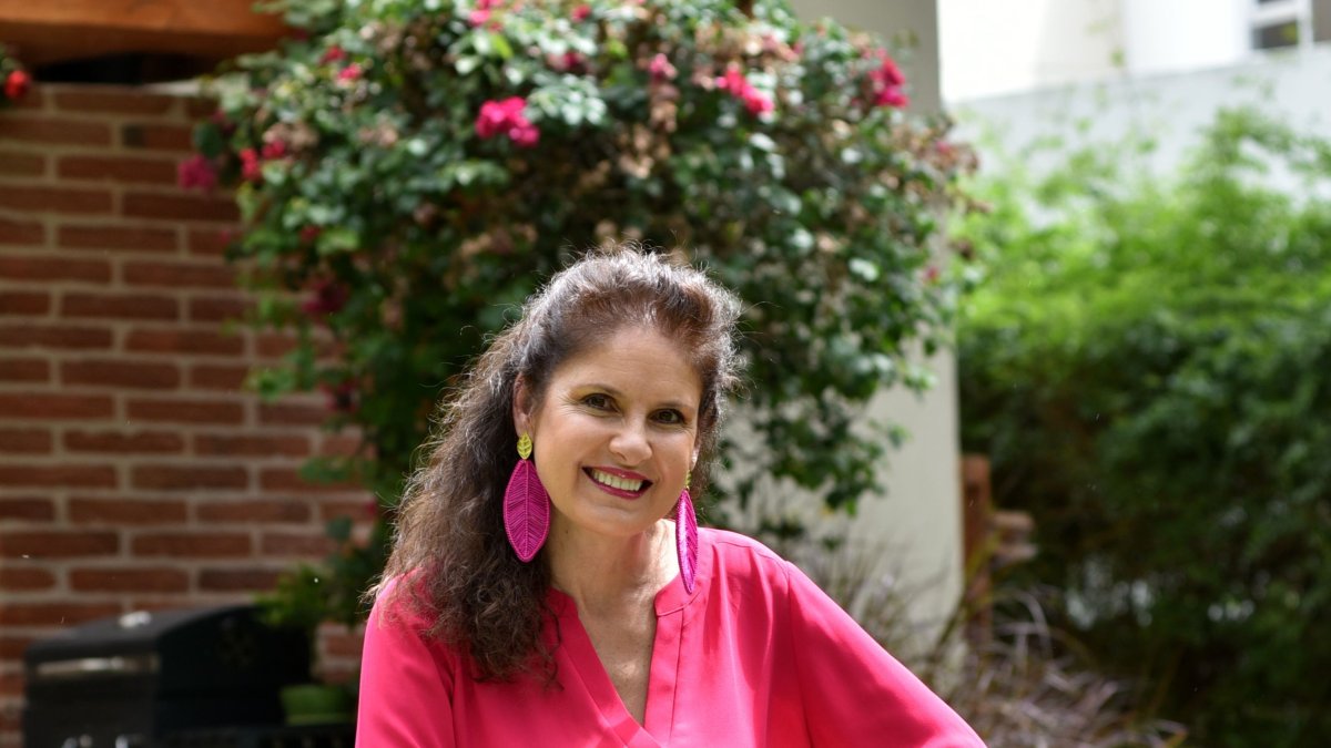 Verónica Arias, ambientalista ecuatoriana



20 de novimebre  2020

KARINA DEFAS 

Agencia (ag-expreso ag-extra ag-quito)