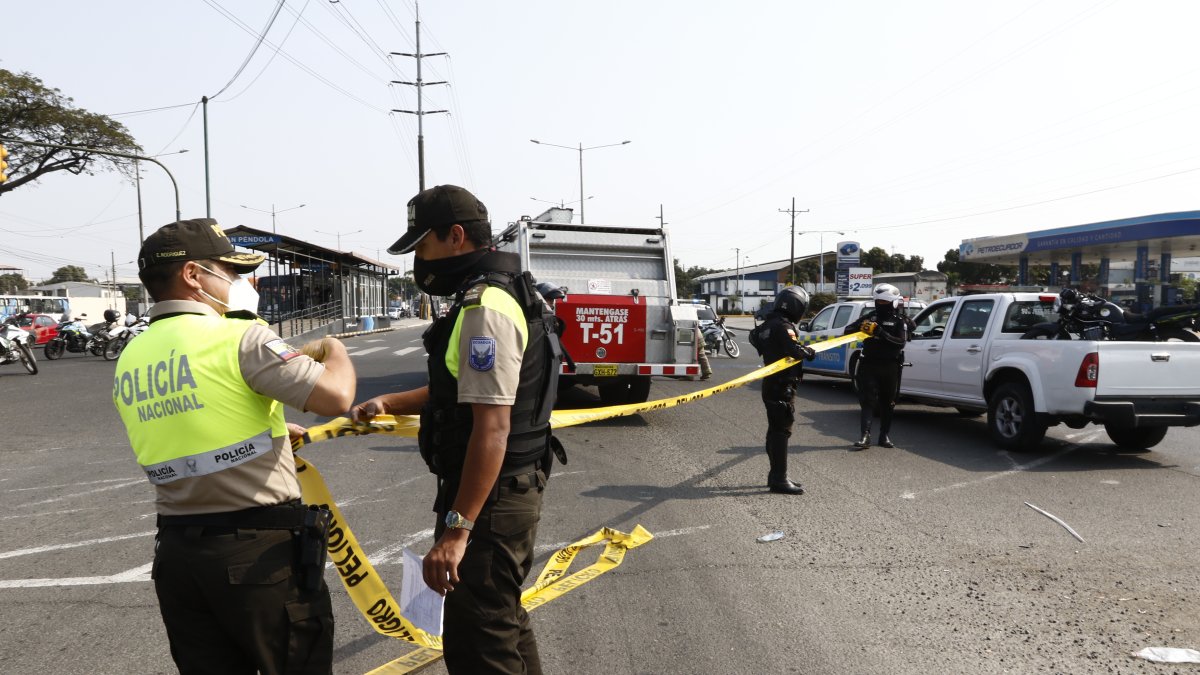 Un guardia fue asesinado la mañana del jueves, en la avenida 25 de julio, en el sur de Guayaquil.
