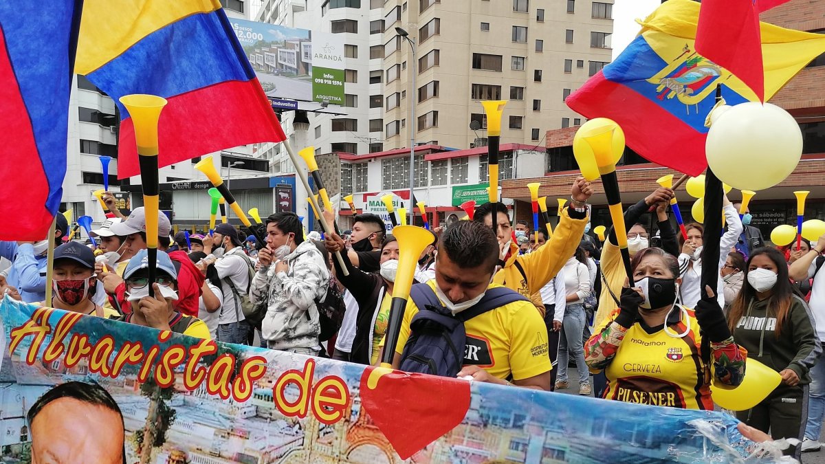 Justicia Social que intentó inscribir la candidatura de Álvaro Noboa, fuera de tiempo, según el CNE, ahora afronta un proceso de cancelación.