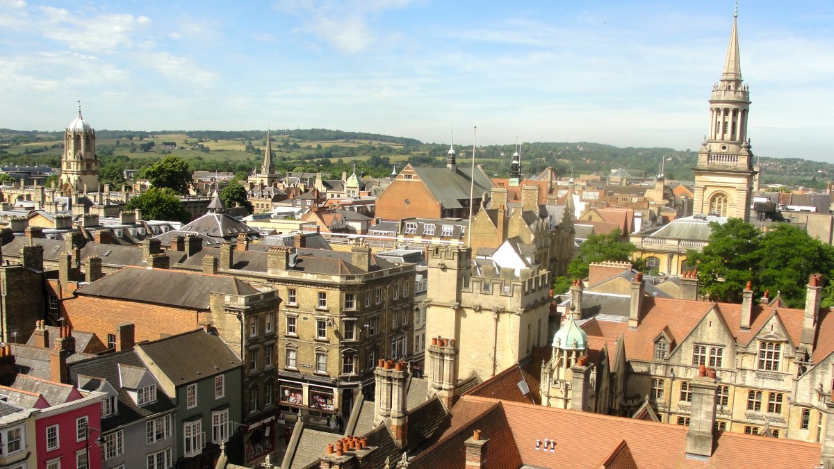 Europa se prepara para evitar más contagios por la Navidad.