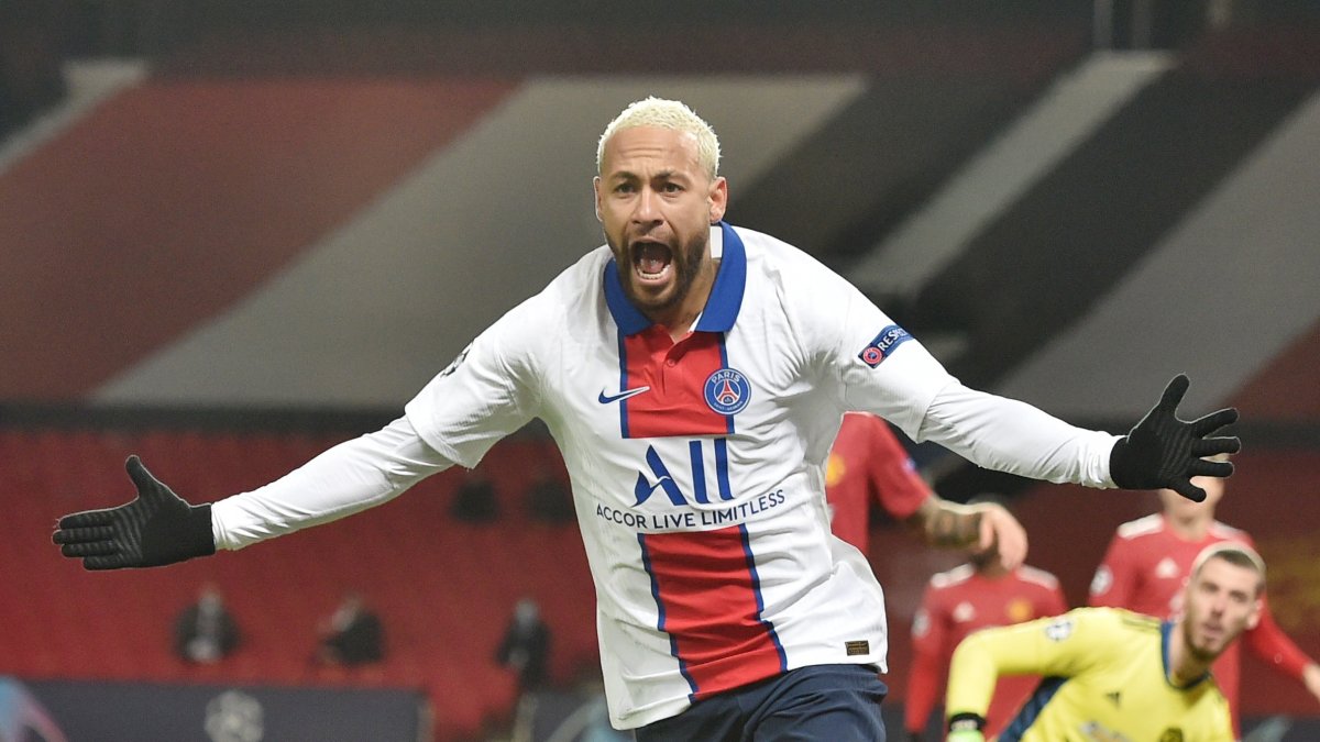 Neymar, delantero brasileño del PSG, quiere volver a jugar con Lionel Messi.