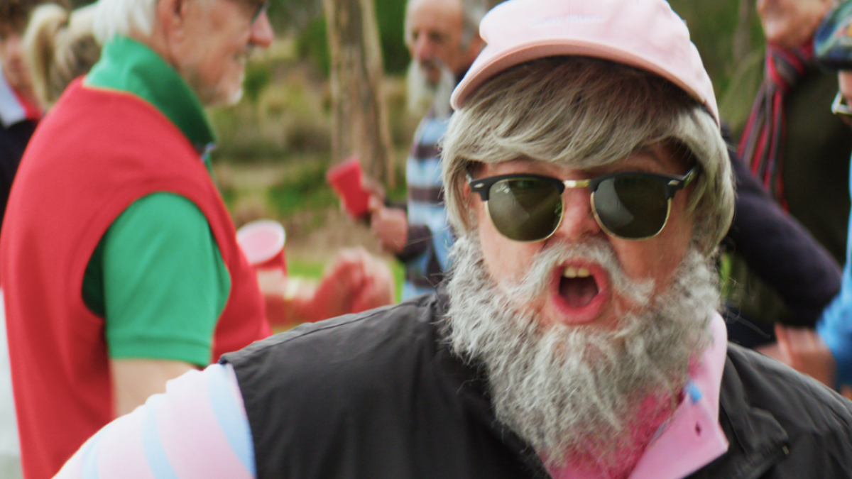 La canción lanzó a la popularidad mundial a lo largo de los últimos meses a la cantante australiana Tones And I.