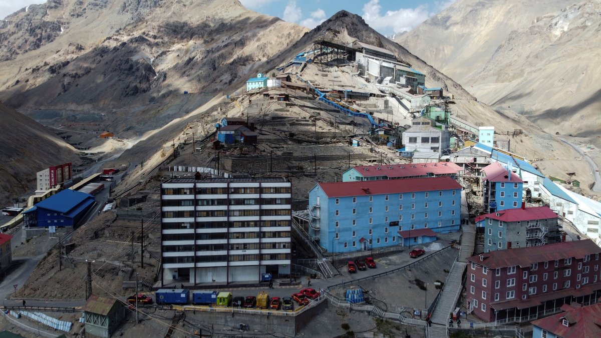 Swell está ubicado en los andes chilenos.
