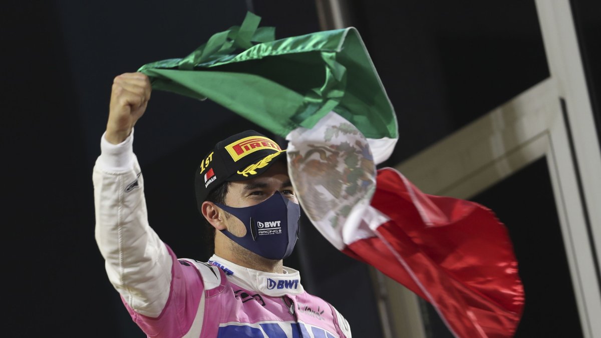 Es la primera vez que Pérez gana en la máxima categoría del automovilismo mundial tras diez temporadas en las que acumula diez podios.