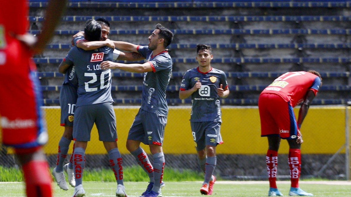 Aucas pegó primero en el estadio Olímpico Atahualpa con el tanto de Víctor Figueroa