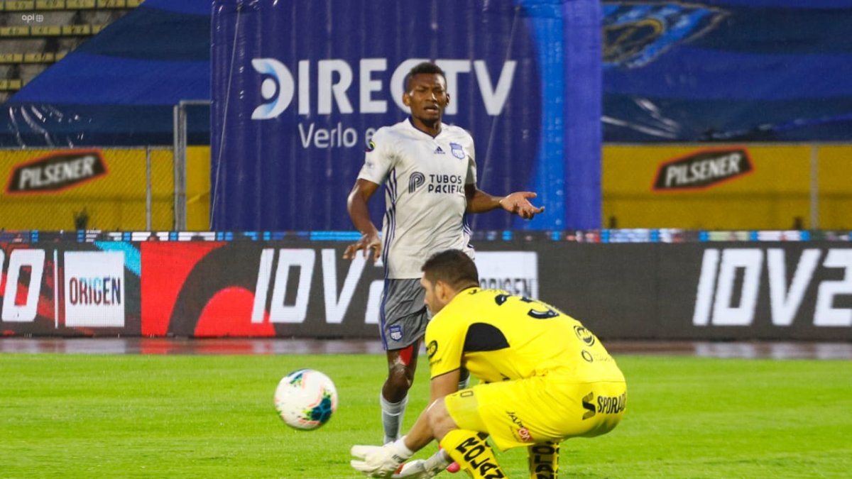 Con este resultado se fueron al descanso en los primeros 45 minutos.