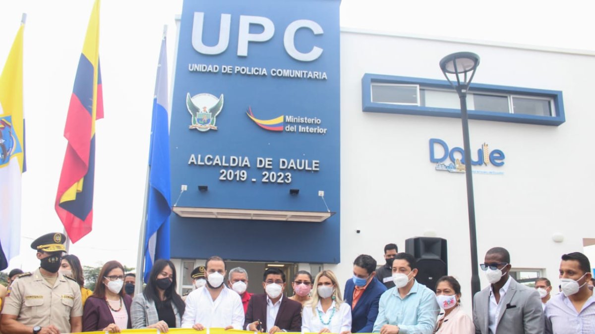 Hecho. Al acto acudieron autoridades locales y jefes de la Policía de la zonal.