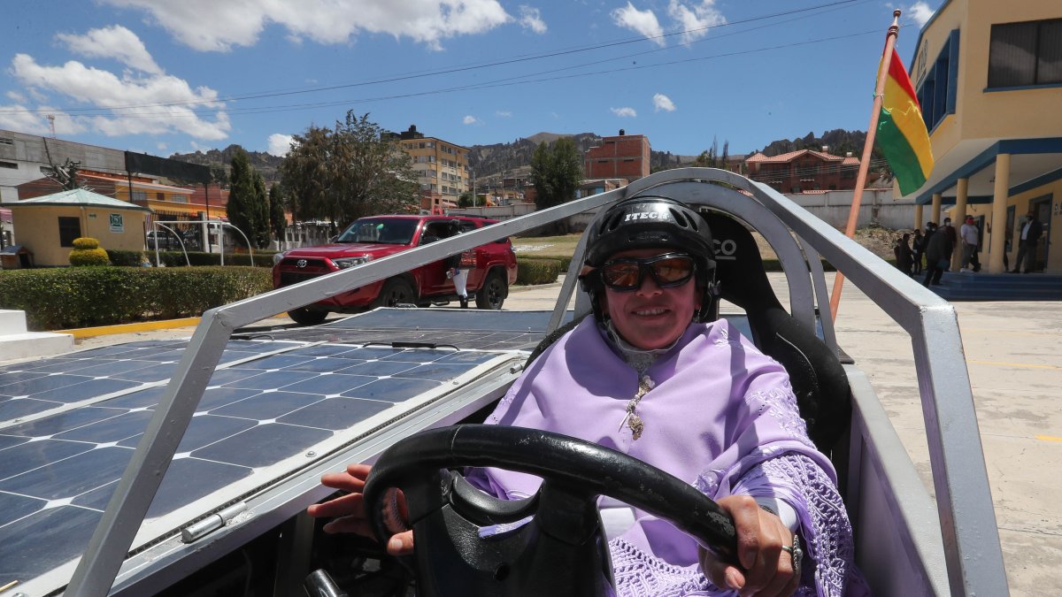 Entidades bolivianas mostraron este viernes algunos emprendimientos locales que han desarrollado diversas iniciativas que emplean energía solar.