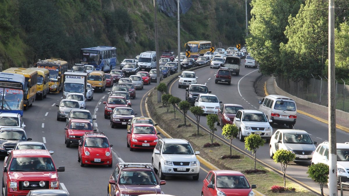 Las obras en el tramo de cuatro kilómetros tomarán cerca de un mes.