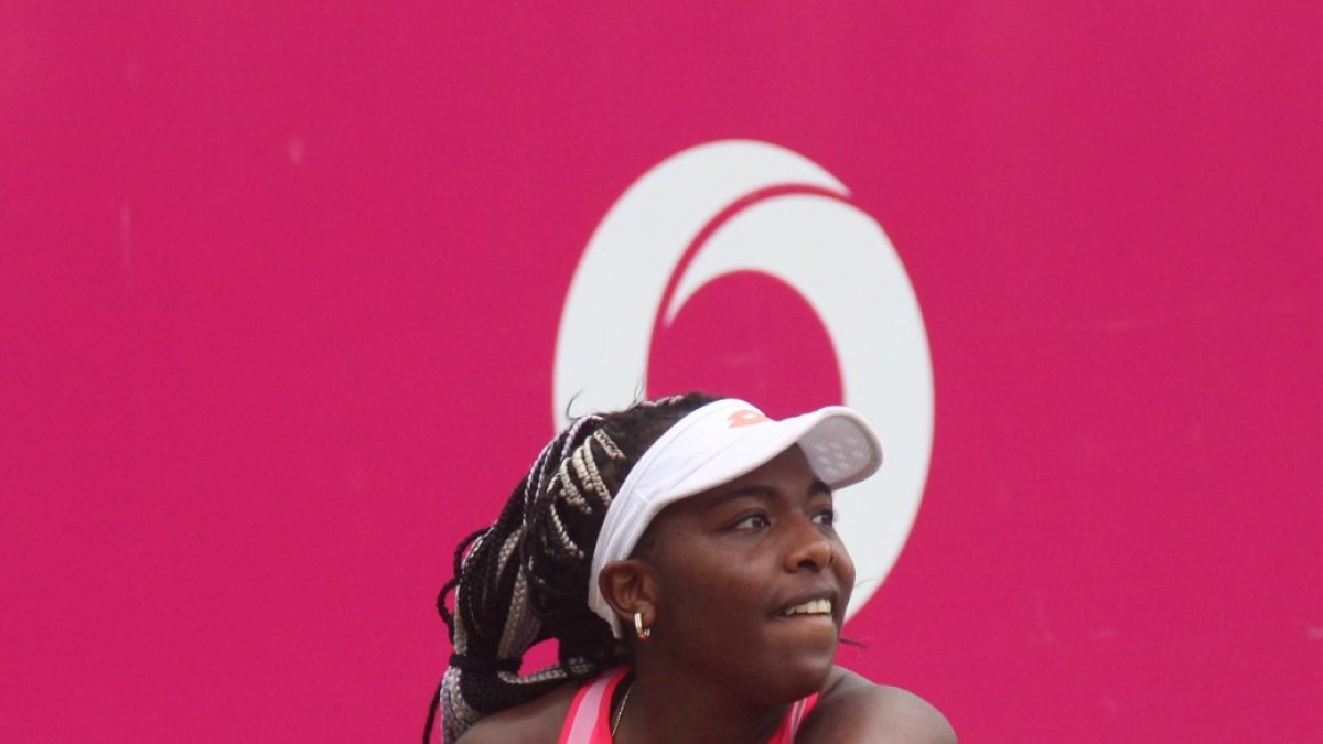 Mell Reasco, joven tenista nacional, consiguió el trofeo luego de vencer a Marie Elise Casares en dos sets. 