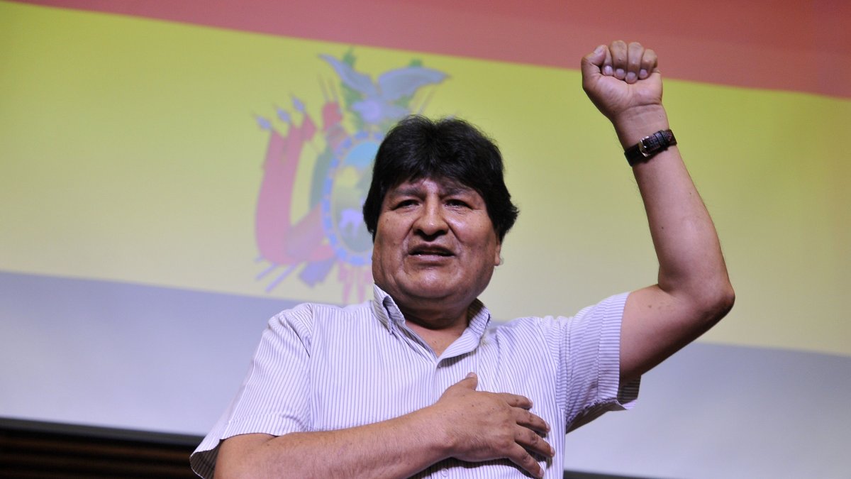 El expresidente de Bolivia, Evo Morales, es una aficionado confeso al fútbol.