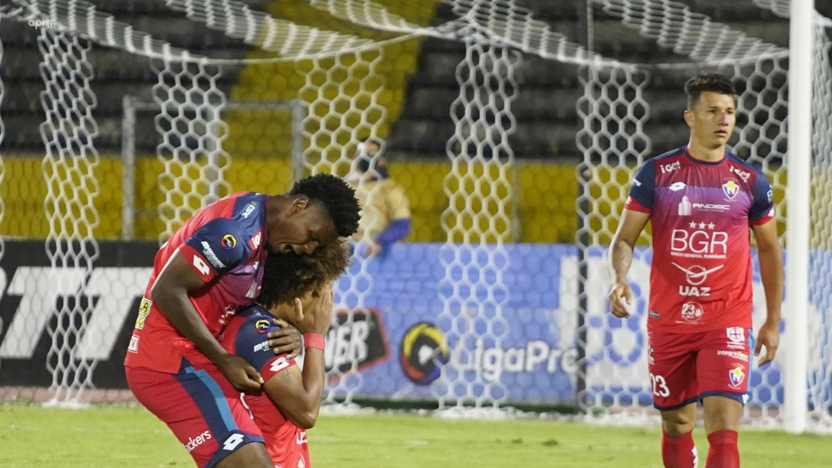 El Nacional, además de ganar a Orense, debe esperar que Liga de Portoviejo no se imponga a Aucas.