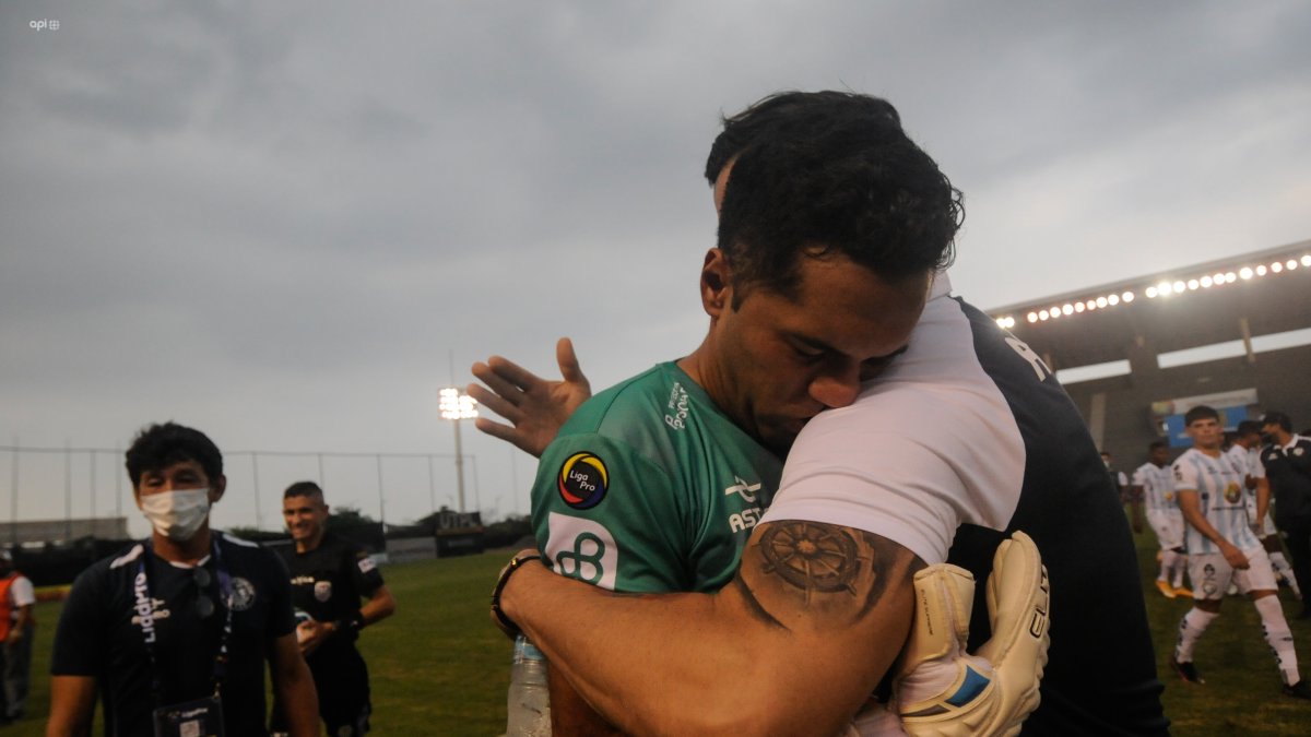 Daniel Viteri se despidió del fútbol profesional, tras la victoria que Guayaquil City logró ante Deportivo Cuenca.
FOTOS API
