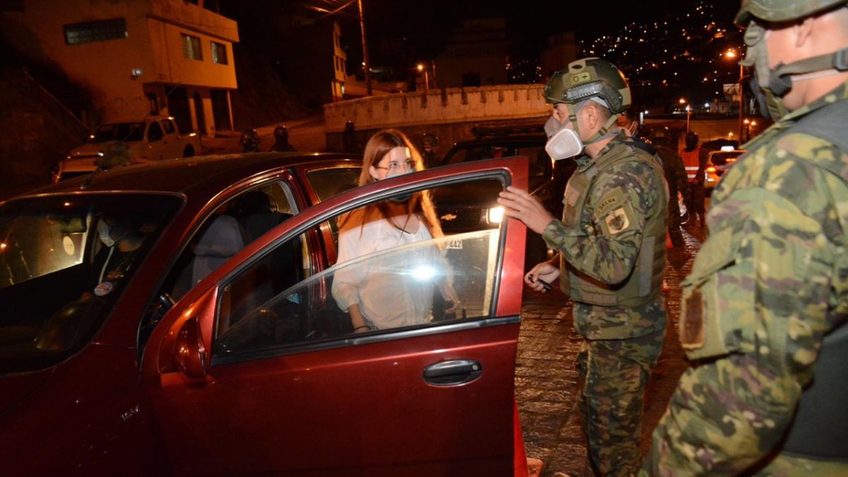 En Quito se cumplen operativos.