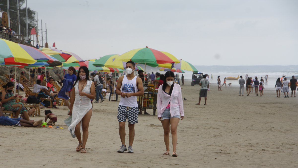 Montañita será uno de los balnearios que permancerán cerrados durante el feriado.