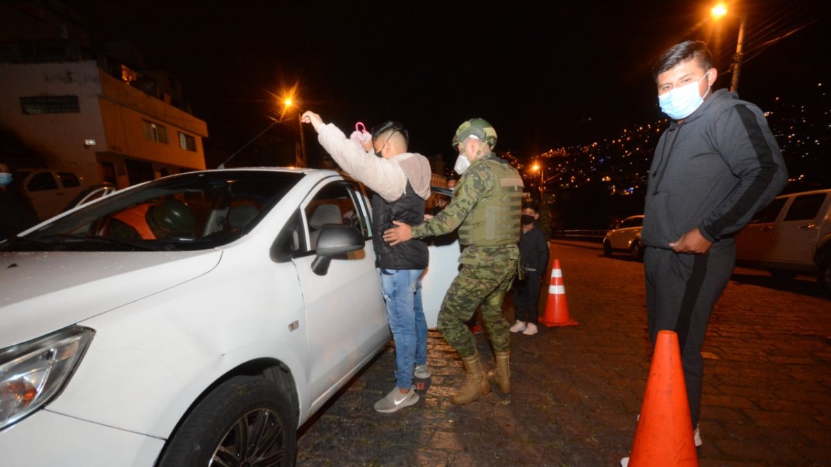 Desde ayer se intensifican los controles en la capital.