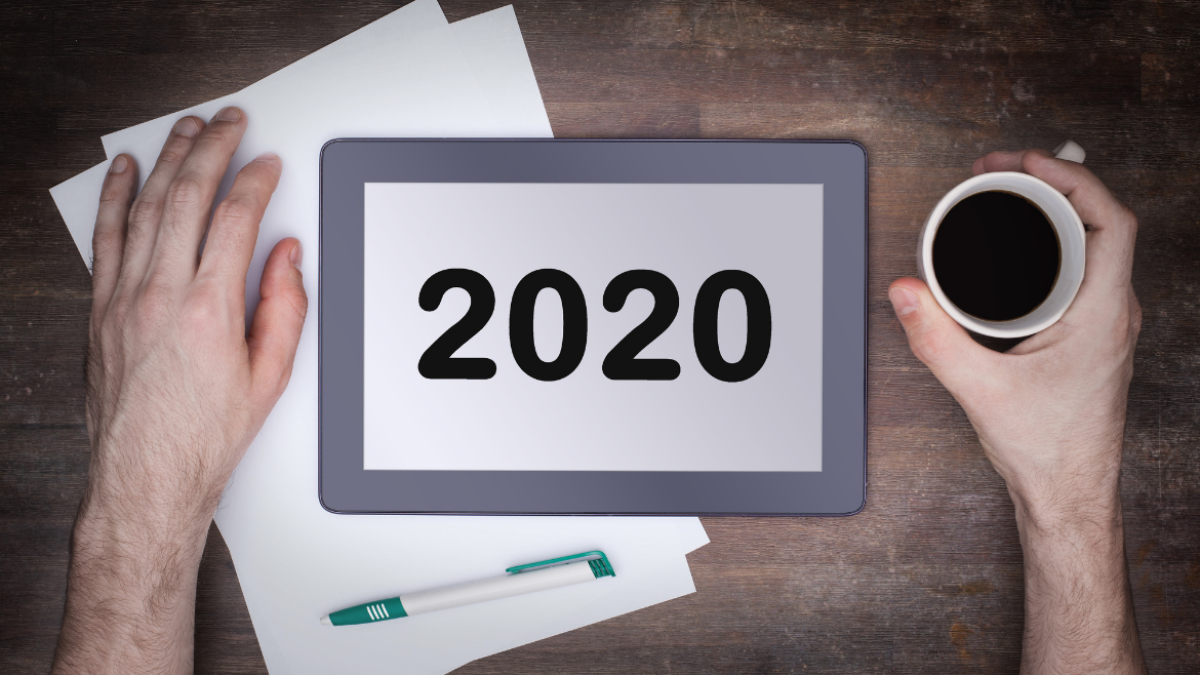 Los teléfonos celulares plegables, así como los nuevos sistemas de inteligencia artificial, destacaron este año.