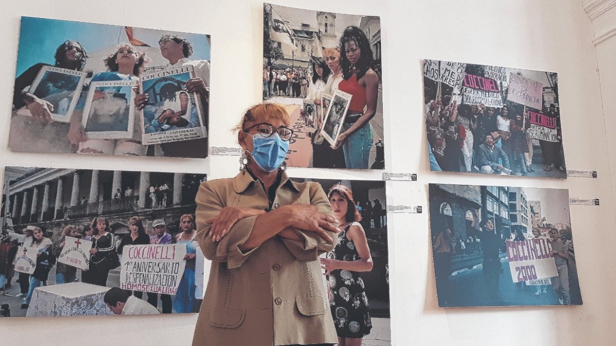 a sala exhibe parte del archivo de la lucha del colectivo y de los horrores a los que se enfrentaron.