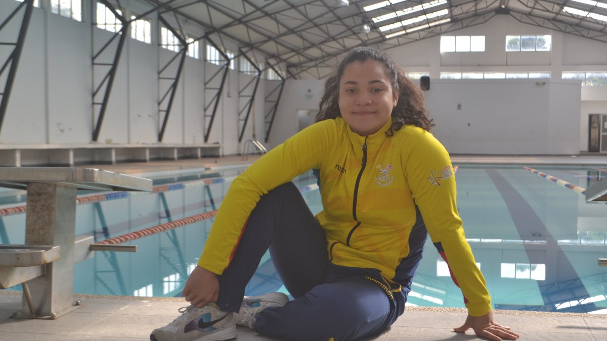 La nadadora María Daniela Contreras quiere dejan en alto el nombre del país.
