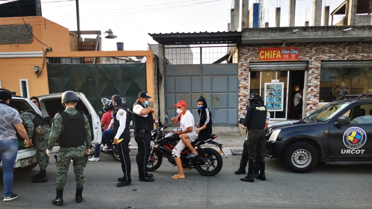 Control. Tres operativos se cumplieron el pasado domingo en Durán.