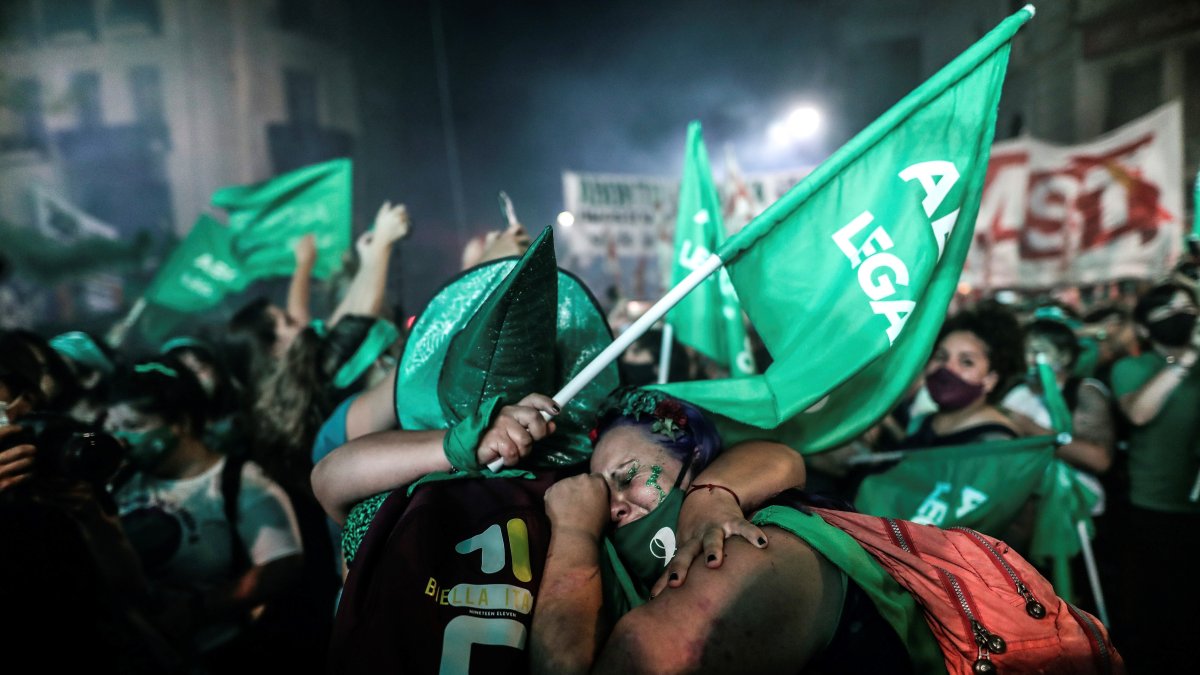 A partir de la semana 14 solo se podrá hacer en los dos supuestos contemplados antes de la aprobación de esta ley: riesgo para la salud de la madre o violación.