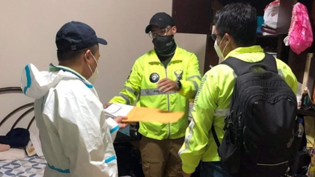 Diligencia. En junio la Fiscalía allanó las oficinas de la Epmaps de Quito.