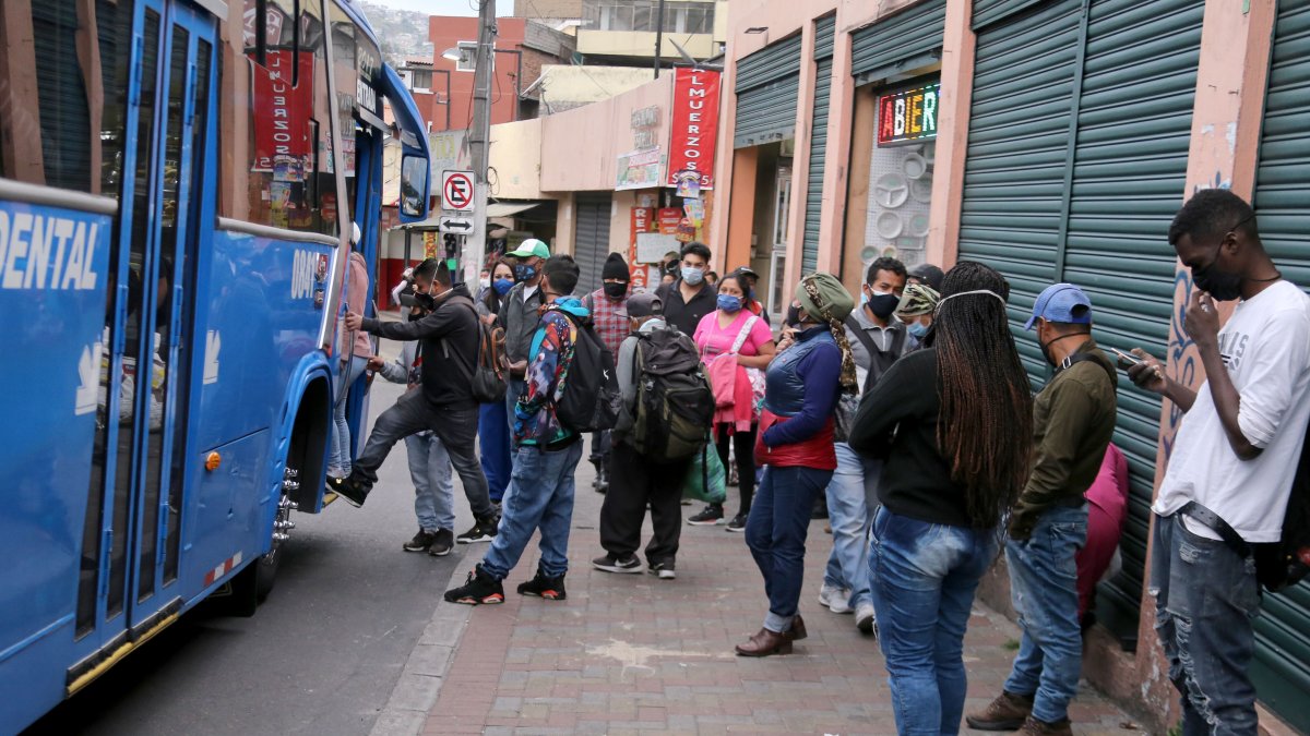El 80% de los quiteños usa el bus. La idea es mejorar la distribución de las rutas.