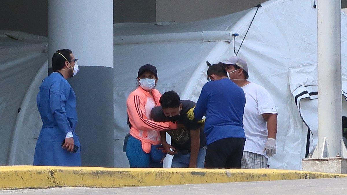 El dolor de perder a un ser querido por la covid-19. Dolor y llanto.