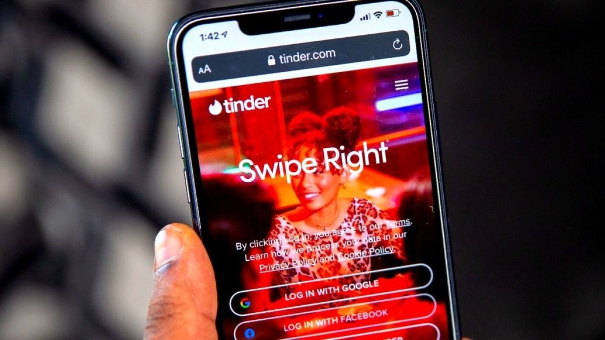 La ciencia responde a los prejuicios sobre las aplicaciones de citas como Tinder o Grindr