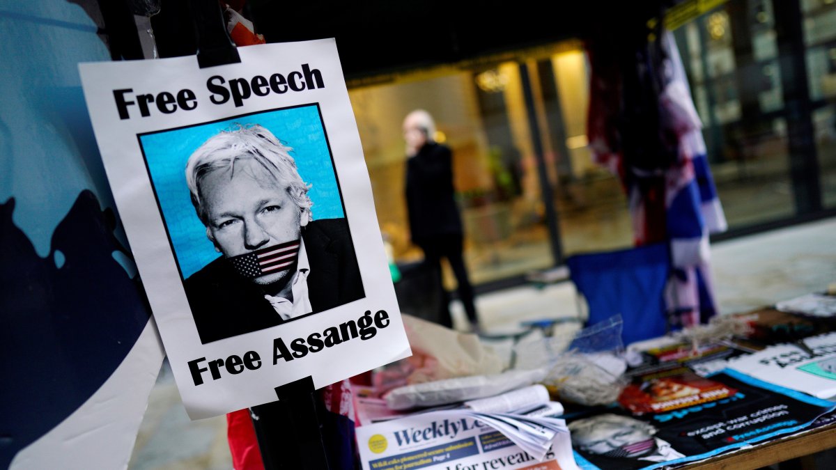 El fundador de WikiLeaks, el australiano Julian Assange, 
