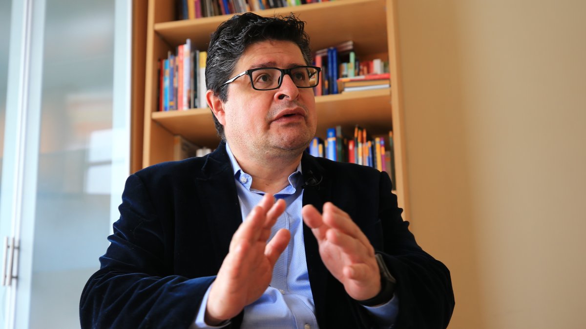 El director ejecutivo de Fundamedios, César Ricaurte,