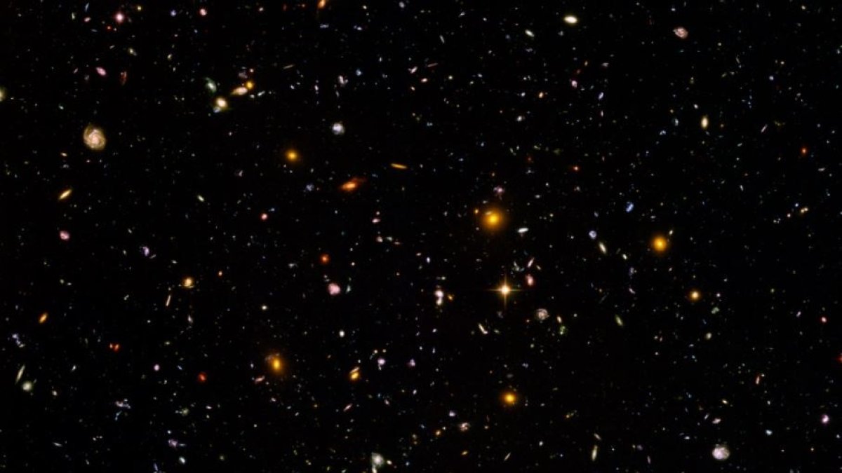 Campo Ultra Profundo del Hubble.