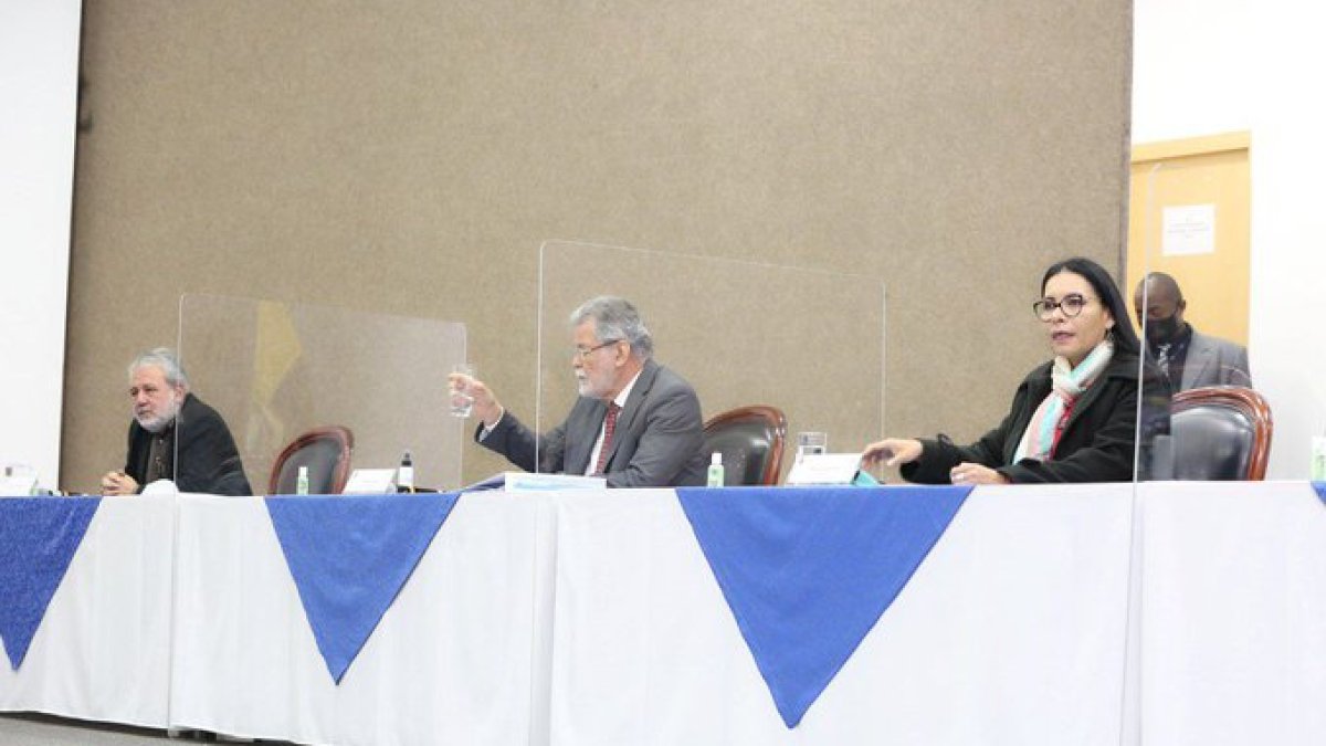 Los consejeros electorales calificaron como 