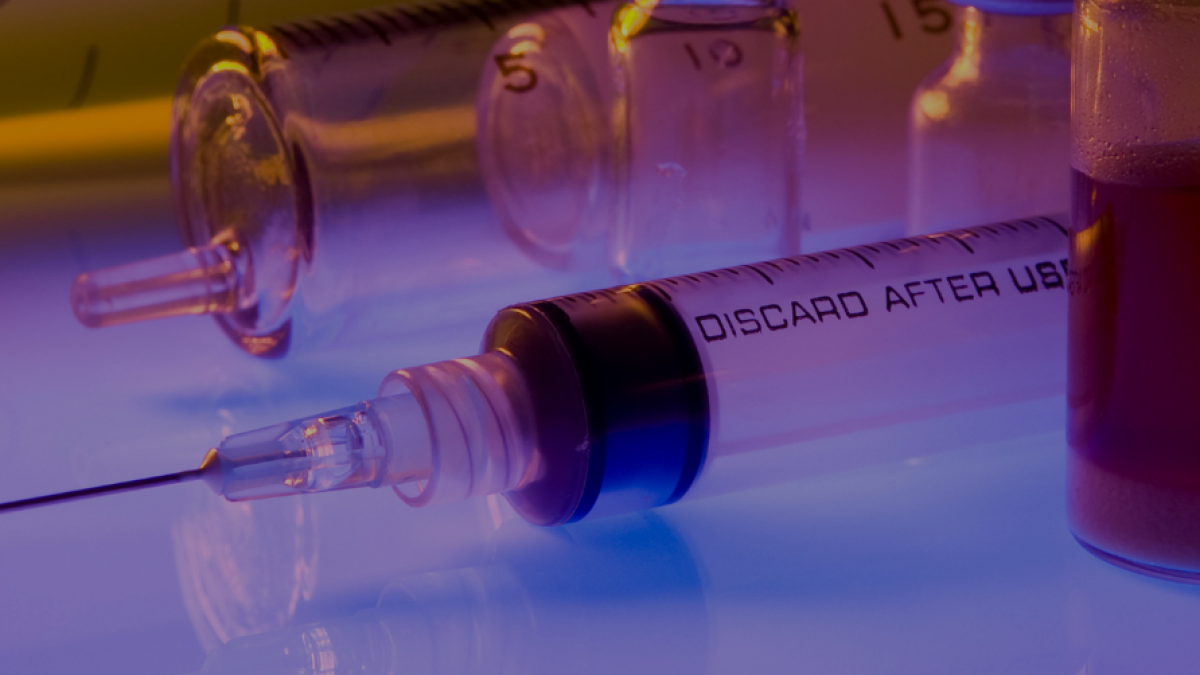 En www.planvacunarse.ec consta que se prevén vacunar 160.000 personas al día y que la meta es la inmunización de entre el 60% y 70% de la población de Ecuador.