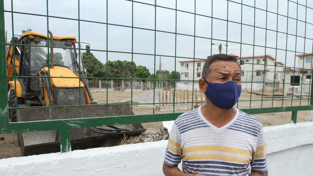 Peticiones. El presidente del comité barrial, Luis Chica, ha enviado diferentes solicitudes al Cabildo, en las que rechaza la ejecución de la obra.