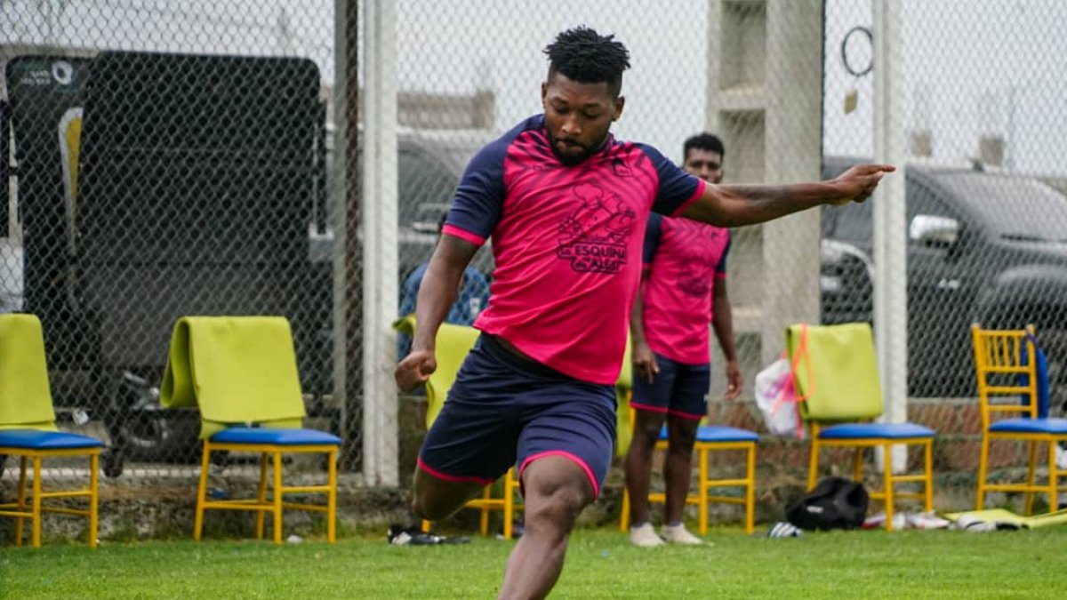 Jonathan González fue parte de Delfín en la temporada 2020. Aucas será su quinta camiseta en el fútbol ecuatoriano