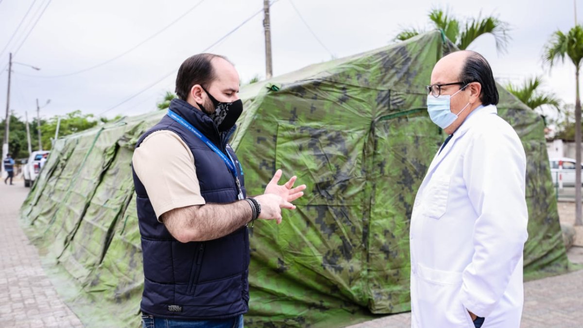 Hecho. Las carpas están ubicadas en el peaje Chivería y Chongón.