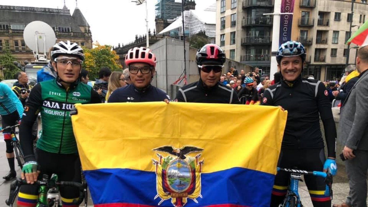 El ciclismo ecuatoriano está dejando muy en alto los colores de nuestra bandera.