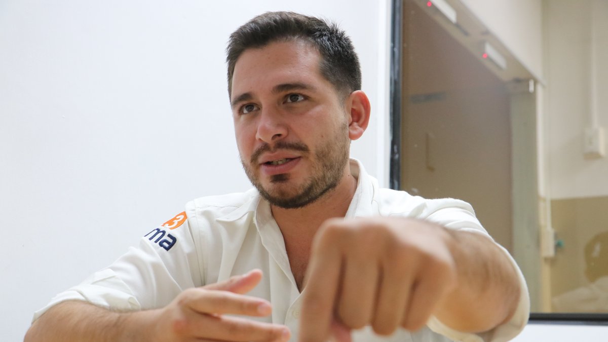 Es la primera oportunidad en la que Santos aspira a una dignidad de elección popular.