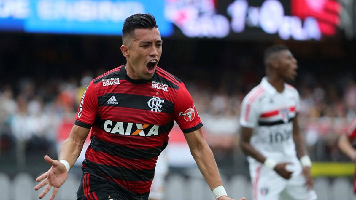 Fernando Uribe, atacante colombiano que interesa al conjunto amarillo.