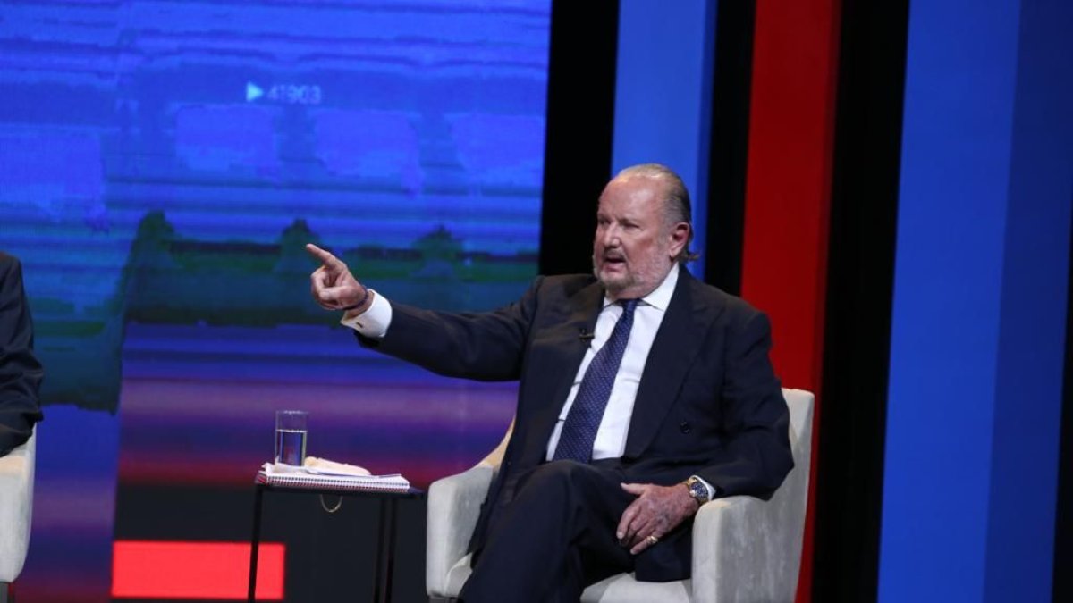 Foto de archivo del candidato presidencial por el partido Avanza, Isidro Romero.