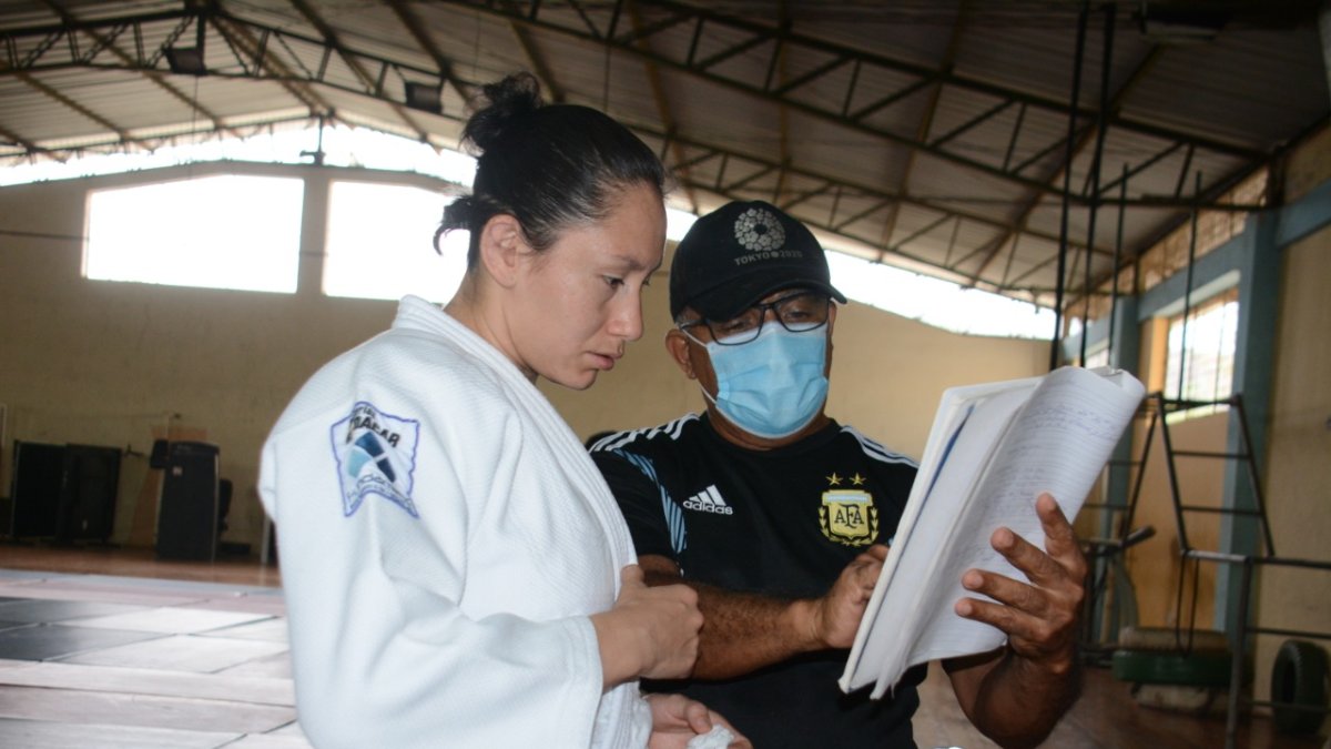 La deportista ecuatoriana analiza la agenda de competencias para sellar su boleto a Tokio.