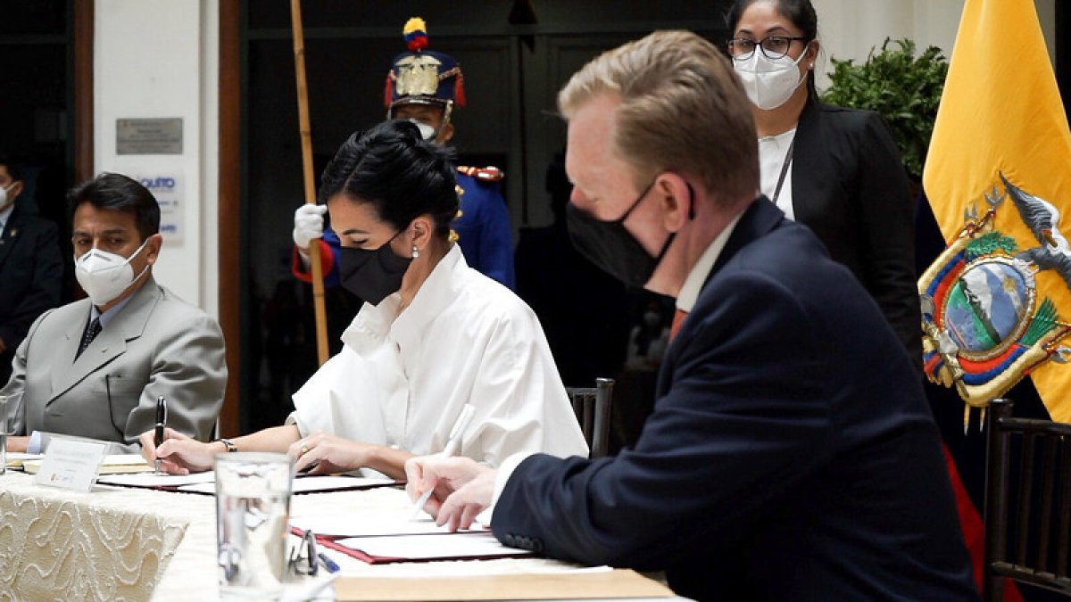 El evento estuvo presidido por la vicepresidenta de la República, María Alejandra Muñoz y contó con la presencia del embajador Michael J. Fitzpatrick.