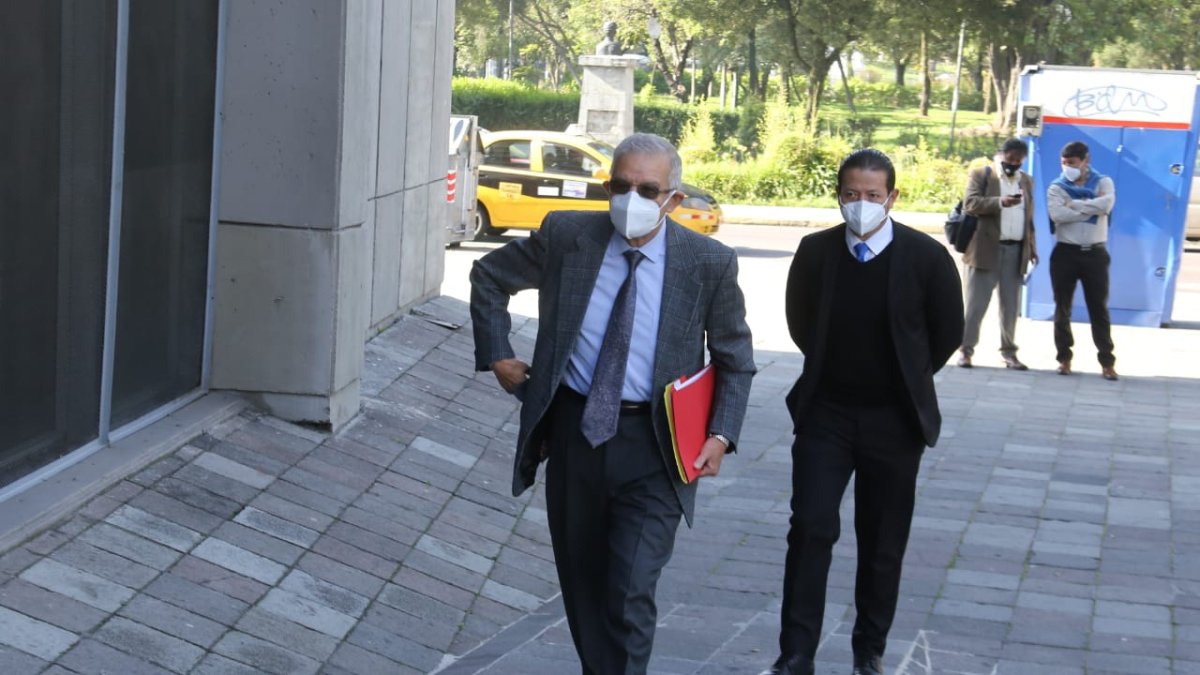 Versión. Jorge Villarroel, exdirector del Isspol fue a dar versión en la Fiscalía por una compra de terrenos con aparente sobreprecio.